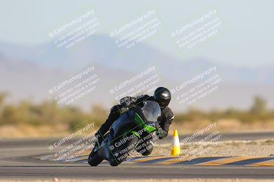 media/Dec-09-2023-SoCal Trackdays (Sat) [[76a8ac2686]]/Turn 15 Set 1 (230pm)/